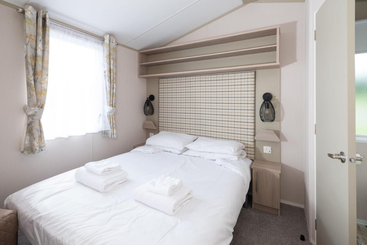 סנט אוסטל Luxury Holiday Home Sleeps 6 Pet Friendly מראה חיצוני תמונה